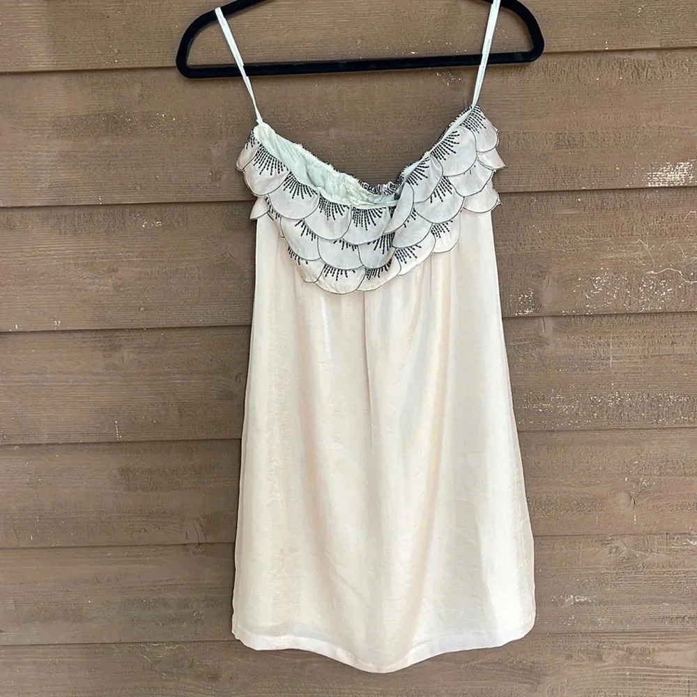 Twelfth Street by Cynthia Vincent pale peach silk strapless dress size 6